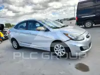 2012 Hyundai Accent фото