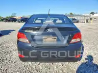 2012 Hyundai Accent фото