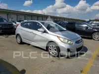 2012 Hyundai Accent фото