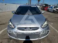 2012 Hyundai Accent photo