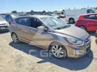2012 Hyundai Accent фото
