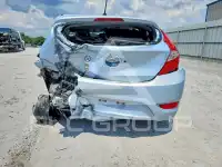 2012 Hyundai Accent фото
