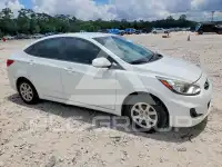 2012 Hyundai Accent фото