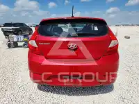 2012 Hyundai Accent photo