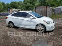 2012 Hyundai Accent photo
