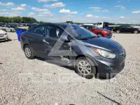 2012 Hyundai Accent photo