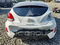 2012 Hyundai Veloster photo