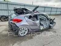 2012 Hyundai Veloster photo