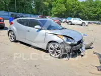 2012 Hyundai Veloster photo