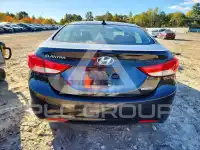 2012 Hyundai Elantra photo