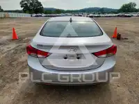 2012 Hyundai Elantra фото
