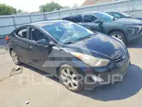 2012 Hyundai Elantra photo