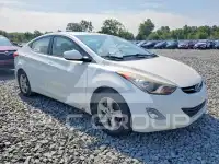 2012 Hyundai Elantra photo