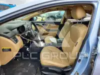 2012 Hyundai Elantra photo