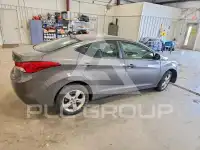 2012 Hyundai Elantra фото