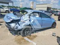 2012 Hyundai Elantra photo