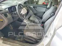 2012 Hyundai Elantra фото