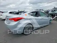 2012 Hyundai Elantra photo