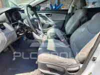 2012 Hyundai Elantra фото