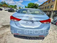 2012 Hyundai Elantra photo