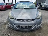 2012 Hyundai Elantra фото