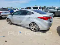 2012 Hyundai Elantra фото