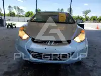 2012 Hyundai Elantra photo