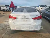 2012 Hyundai Elantra photo