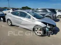 2012 Hyundai Elantra photo
