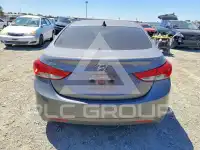 2012 Hyundai Elantra фото