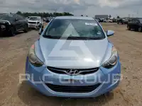 2012 Hyundai Elantra photo