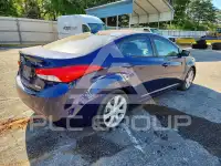 2012 Hyundai Elantra фото