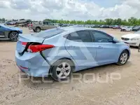 2012 Hyundai Elantra photo