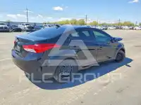2012 Hyundai Elantra фото