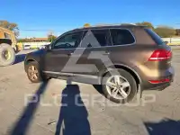 2012 Volkswagen Touareg photo