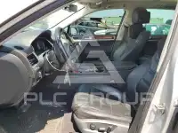 2012 Volkswagen Touareg фото
