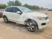 2012 Volkswagen Touareg фото