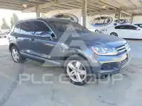2012 Volkswagen Touareg фото