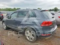 2012 Volkswagen Touareg фото