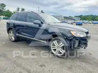 2012 Volkswagen Touareg photo