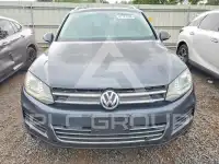 2012 Volkswagen Touareg фото