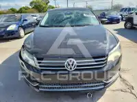 2012 Volkswagen Passat фото