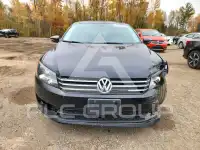 2012 Volkswagen Passat photo