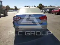 2012 Volkswagen Passat photo