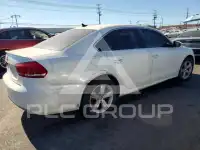 2012 Volkswagen Passat фото