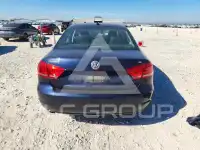 2012 Volkswagen Passat photo