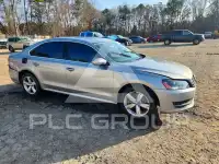 2012 Volkswagen Passat photo