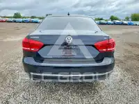 2012 Volkswagen Passat фото