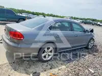 2012 Volkswagen Passat photo