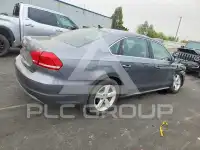 2012 Volkswagen Passat photo
